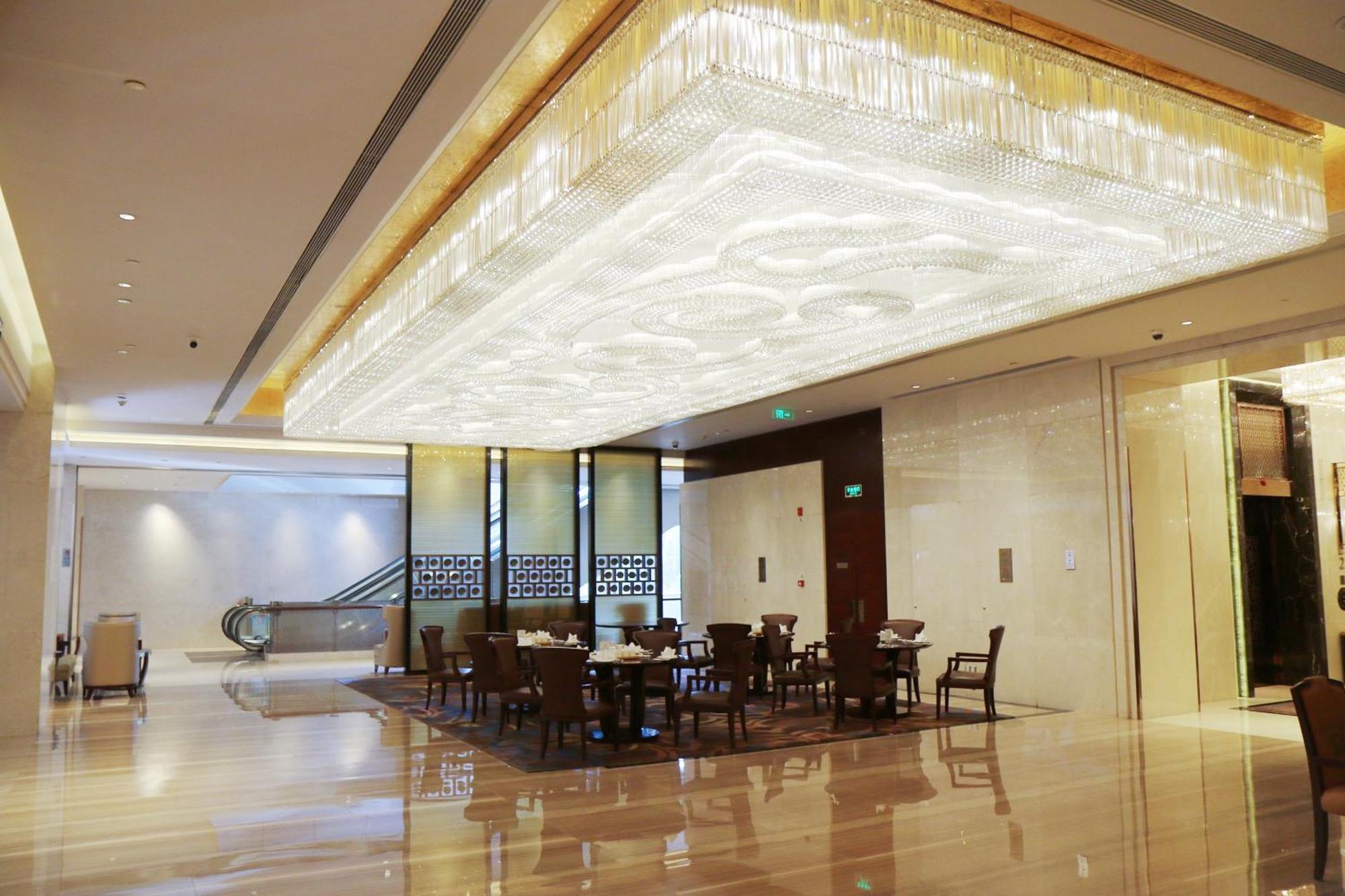 Отель Wanda Realm Ningde Экстерьер фото