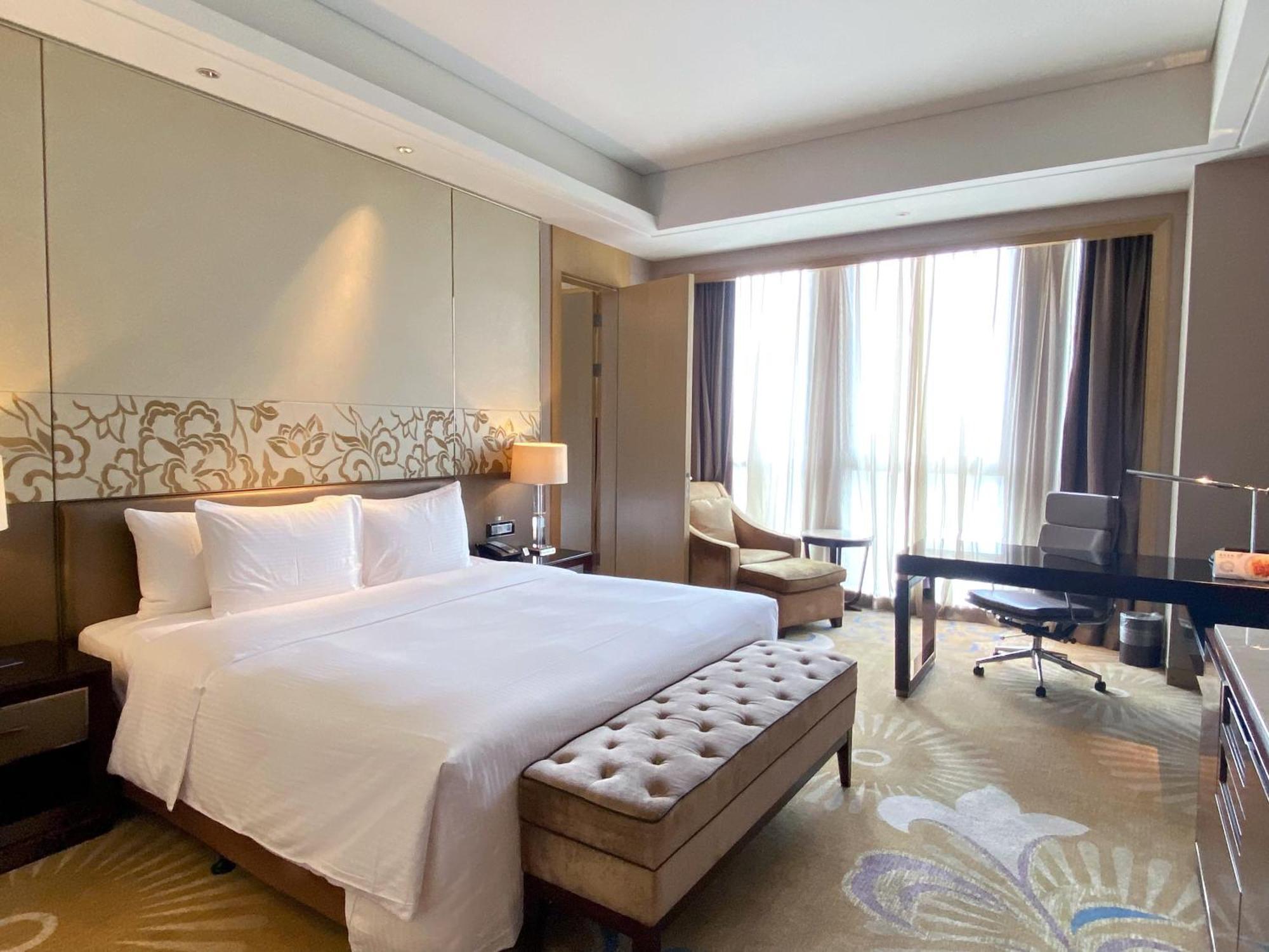 Отель Wanda Realm Ningde Экстерьер фото